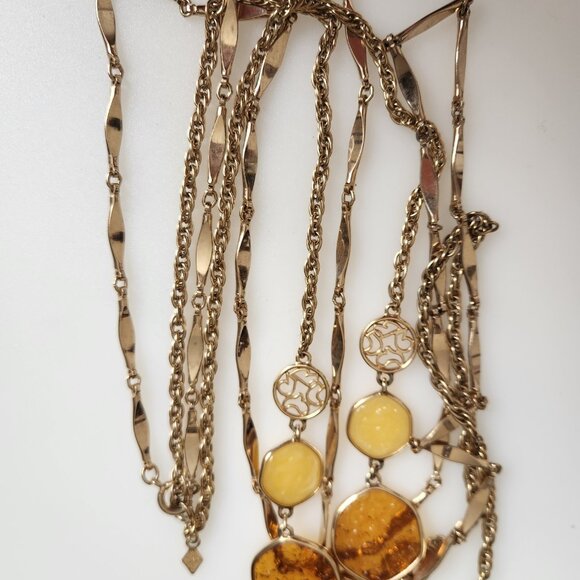 1980–S SARAH COVENTRY “TASTE OF HONEY” AND NAPIER SIGNED VINTAGE NECKLACES - Picture 4 of 11